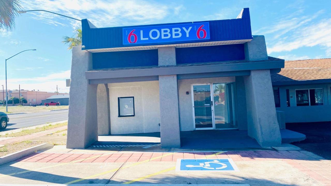 Motel 6 Bullhead City, Az - Laughlin Eksteriør bilde